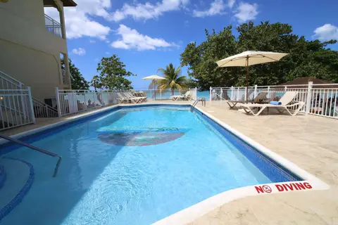 CocoLaPalm A Seaside Resort in Marleys by the sea — foto 2