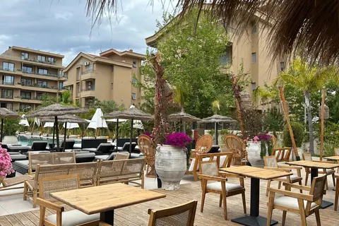 Regina Palm in Vlorë — foto 2