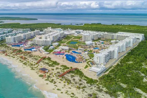 Planet Hollywood Cancun, An Autograph Collection All-Inclusive Resort in Costa Mujeres — foto 19