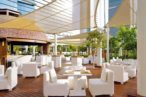 Conrad Dubai in Dubai — foto 7