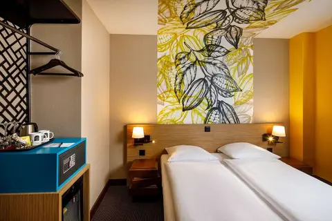 Swiss Chocolate by Fassbind in Lausanne — foto 3