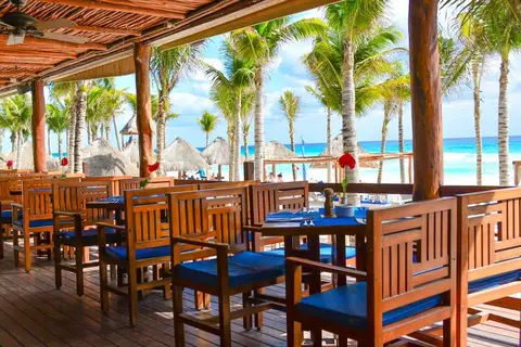 NYX Cancun in Cancún — foto 22