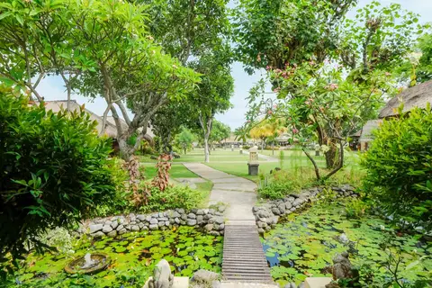 Taman Sari Bali Resort & Spa in Gerokgak — foto 3