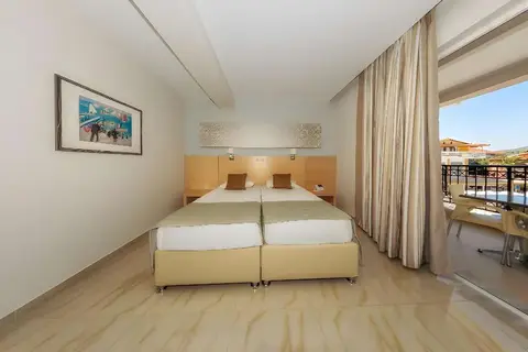 Karras Hotel in Laganas Municipal Unit, foto 13