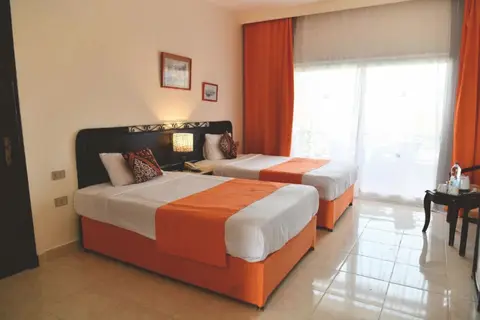 Wadi Lahmy Azur Resort Berenice in محمية وادي الجمال وجبل حماطة — foto 3