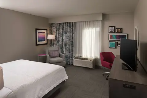 Hampton Inn & Suites Asheville Biltmore Area in Asheville — foto 28