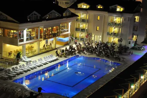 Aes Club Hotel in Bergama — foto 29