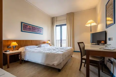 Europa Palace Hotel in Messina — foto 2