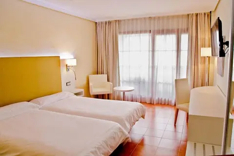 Hotel & Apartamentos Bahía Sur in San Fernando — foto 26