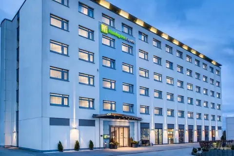 Holiday Inn Express Munich - City East in München — foto 12