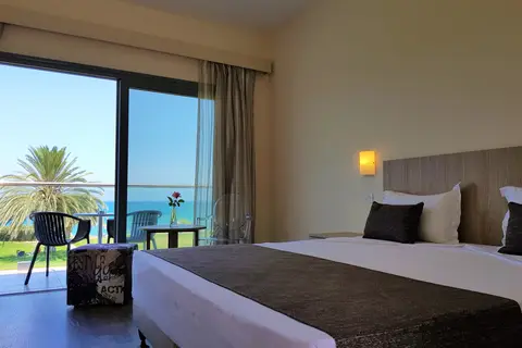 Natura Beach Hotel in Πόλις Χρυσοχούς — foto 20