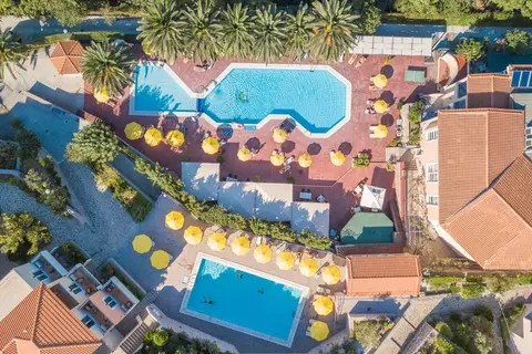Sunrise Resort in Μόλυβος — foto 29