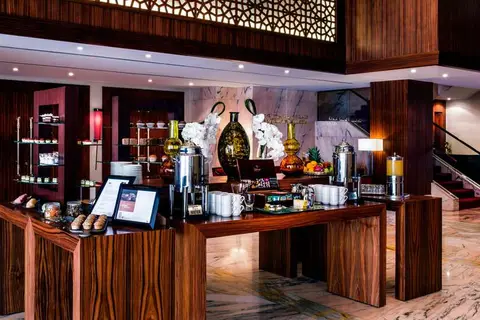 Crowne Plaza Deira in ديرة — foto 11