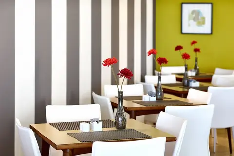 Luna Esperança Centro Hotel in Almada — foto 30