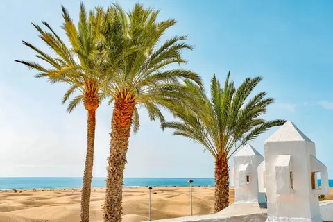 Sahara Beach in San Bartolomé de Tirajana — foto 7