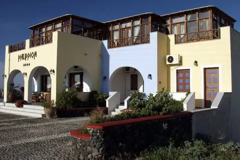 Philippion in Φηρά Θήρας — foto 19