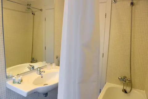 Hotel Navarras in Amarante — foto 10