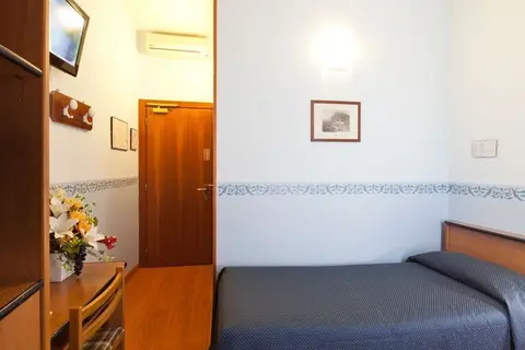 Terminus & Plaza in Pisa, foto 10