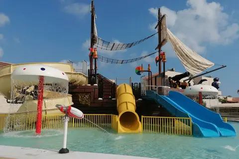 Cactus Beach Hotel & Bungalows in Stalis Super Market, foto 14