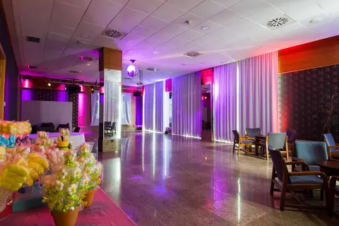 Hotel Las Provincias in Fuenlabrada — foto 14