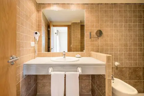 Hotel Ilunion Tartessus Sancti Petri in Chiclana de la Frontera — foto 27