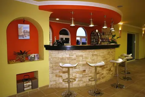 Montinho de Ouro in Lagos — foto 9
