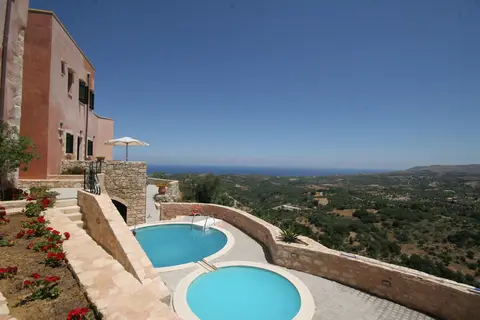 Kastellos Village in Κάστελλος
