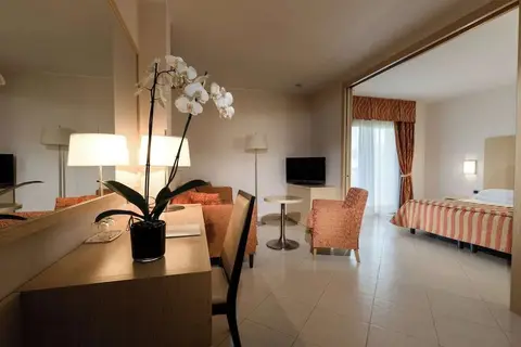 Hotel Continental Wellness & Thermal Spa in Sirmione — foto 12
