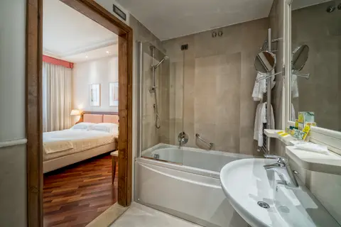 B&B HOTEL Firenze Pitti Palace al Ponte Vecchio in Florence — foto 27
