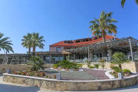 Anna Maria Paradise in Δημοτική Ενότητα Παλλήνης — foto 7