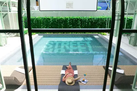 Samsen Street Hotel in Bangkok — foto 15