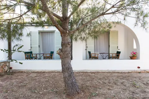 Paros Land Hotel in Αλυκή — foto 15