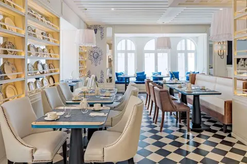 H10 Duque de Loule in Lissabon — foto 7