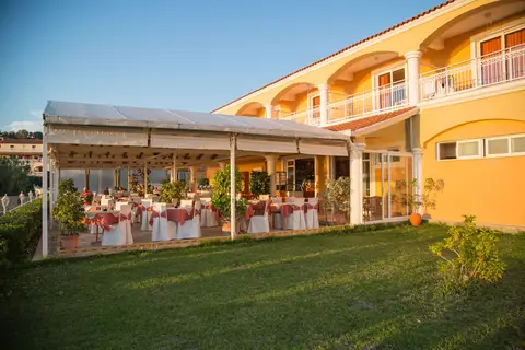 Hotel Athina in Άγιος Στέφανος — foto 22
