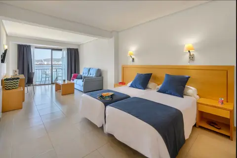 Hotel Vibra S´Estanyol in Sant Antoni de Portmany — foto 25