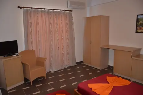 Arel Hotel Sarande in Saranda — foto 30