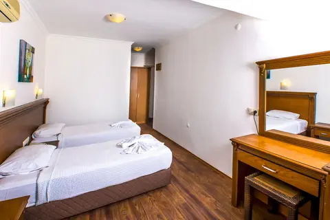 Honeymoon Beach Hotel in Marmaris — foto 22