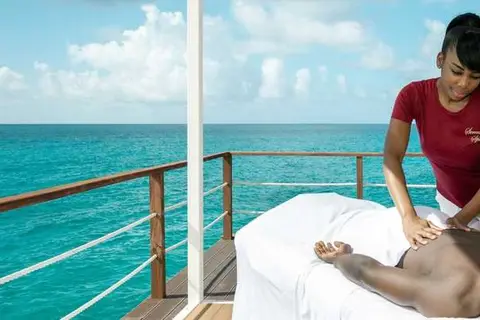 Sonesta Maho Beach Resort & Casino in Lowlands — foto 28