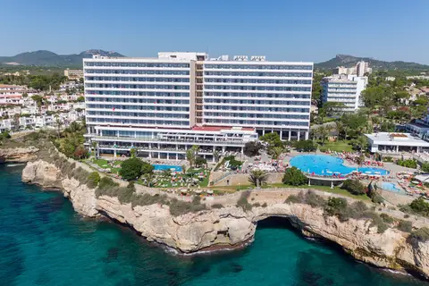 Alua Calas de Mallorca Resort in Manacor