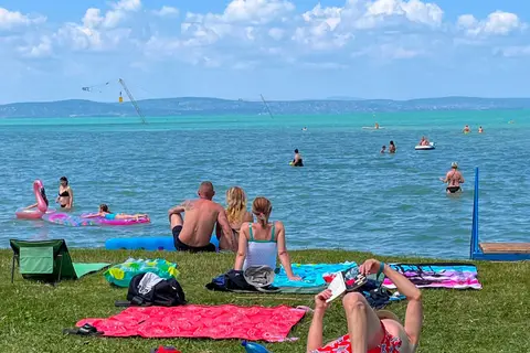 Aranypart Camping & Apartments in Siófok — foto 3
