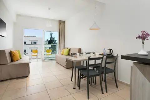 Mayfair Hotel in Paphos — foto 23