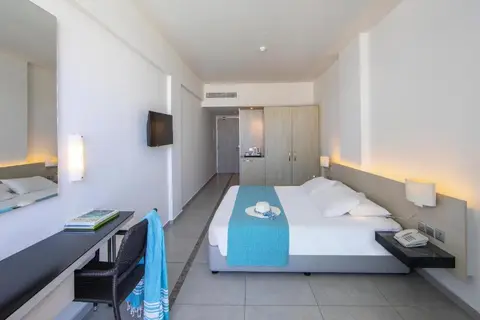 Mayfair Hotel in Paphos — foto 21