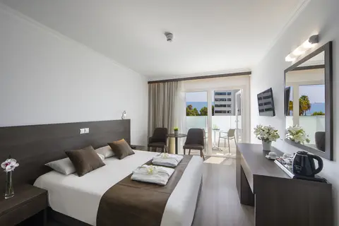 Kapetanios Limassol Hotel in Limassol — foto 24