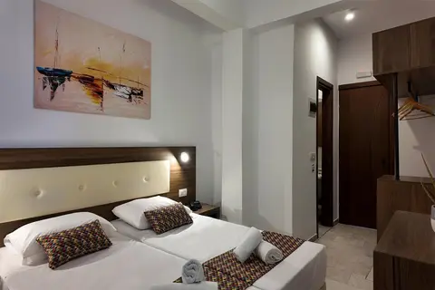 Hotel Santorini in Φηρά Θήρας — foto 23