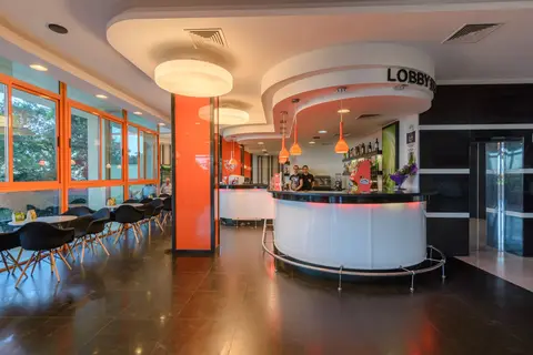 Hotel Sunrise in СПА център Ривиера Бийч — foto 13