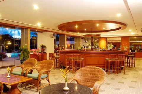 Andaman Beach Suites Hotel in ตำบลป่าตอง — foto 9