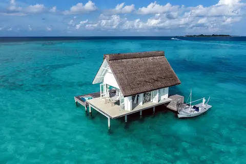 Four Seasons Resort Maldives at Landaa Giraavaru in Landaa Giraavaru — foto 12
