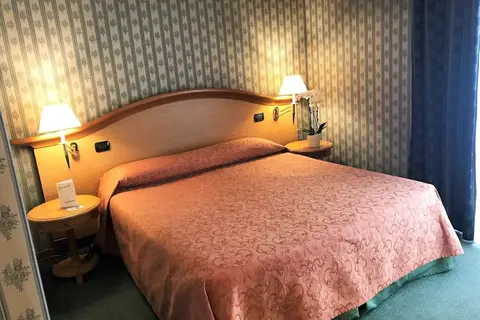 Hotel Perugia Plaza in Perugia — foto 12