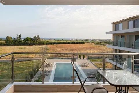 Aetherion Studios & Suites in Καλύβες Πολυγύρου — foto 9