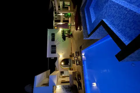 Oasis Beach Club in Kavos, foto 18